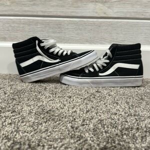 Women’s or men’s vans